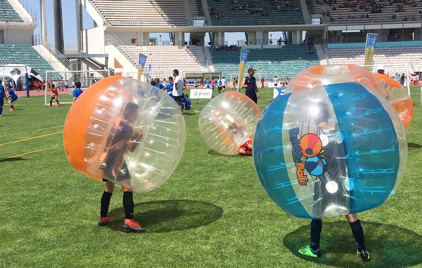 Στο Πανθεσσαλικό Στάδιο Βόλου φιλοξένησε το Φεστιβάλ Ακαδημιών του ΟΠΑΠ μαζί με τα BubbleBalls®